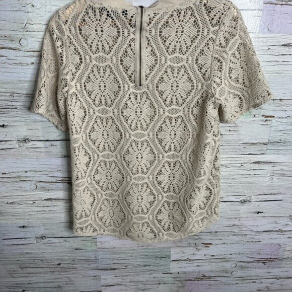 Banana republic cream lace tee shirt top blouse size medium - Picture 8 of 10